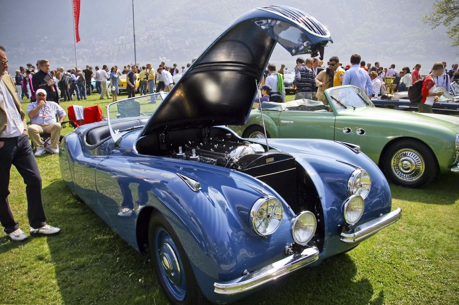  Jaguar XK120 1950 года  (фото 7 из 14)